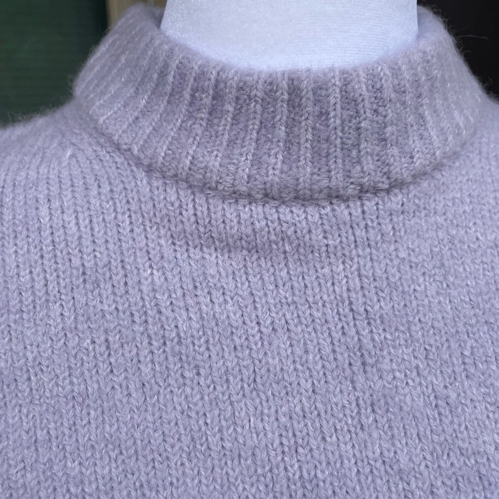 Zara mauve/lilac sweater - Picture 9 of 10
